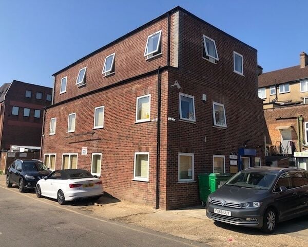 Newly Built Second Floor Office Space to Rent on Northwood Hills