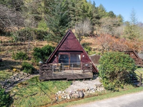 Exceptional Highland Lodge Business – Three Stunning Lochside Lodges