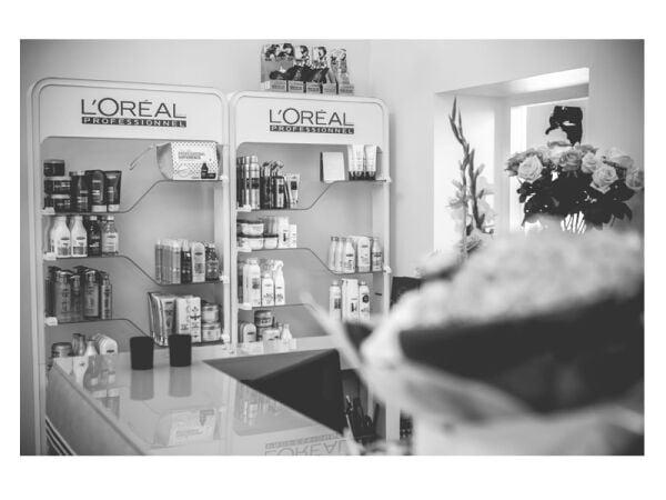 Snip Into Success – Popular Shevington Hair Salon Up for Lease! Snip Into Success – Popular Shevington Hair Salon Up for Lease!