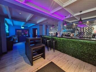LANCASHIRE - CITY CENTRE PUB TO LET