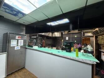 Takeaway Fast Food Restaurant for Sale, Great for Self-Sponsorship Opportunity