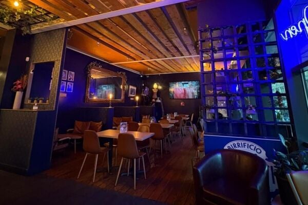 Licenced Coffee Shop, Bar & Restaurant - Liverpool Licenced Coffee Shop, Bar & Restaurant - Liverpool