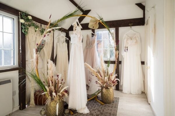Established Bridal Boutique - Kingsclere Established Bridal Boutique - Kingsclere