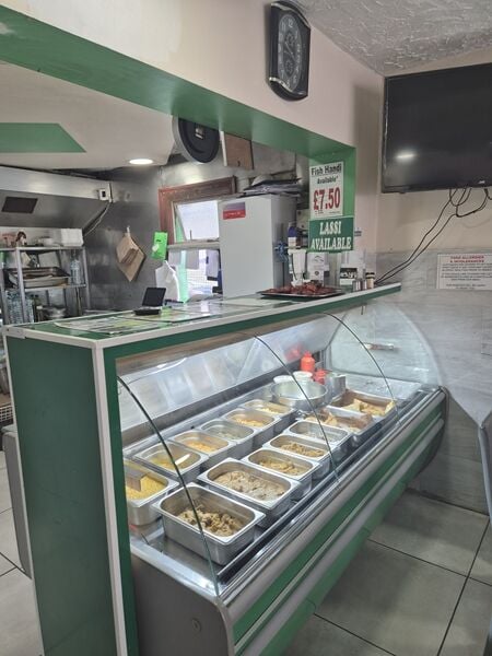 Spice Up Your Future with This Thriving Restaurant in Slough! Spice Up Your Future with This Thriving Restaurant in Slough!