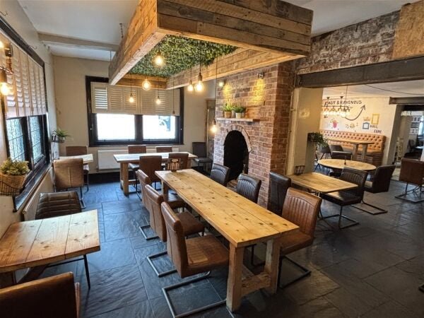 Restaurants For Sale in Whitchurch Restaurants For Sale in Whitchurch