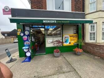 Convenience Stores  for Sale in Great Yarmouth  & 3BhK House