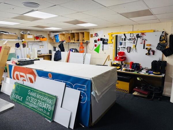 Bespoke Signage Company Located In Retford, Nottinghamshire Bespoke Signage Company Located In Retford, Nottinghamshire
