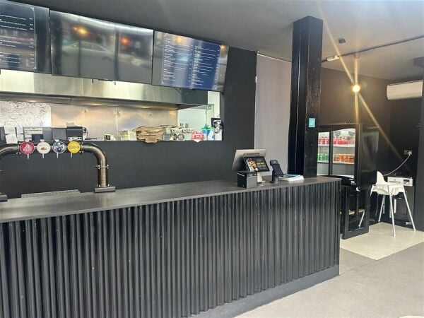 Hot Food Take Away For Sale in Leamington Spa Hot Food Take Away For Sale in Leamington Spa