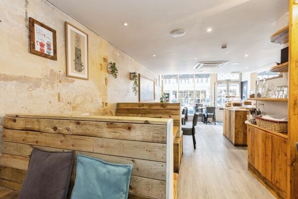 Established Coffee Shop - Bradford-on-Avon