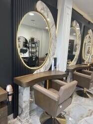 Ladies hair and beauty salon Ladies hair and beauty salon
