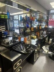 Established Barber Shop for sale with Tanning salon in Mottingham London.