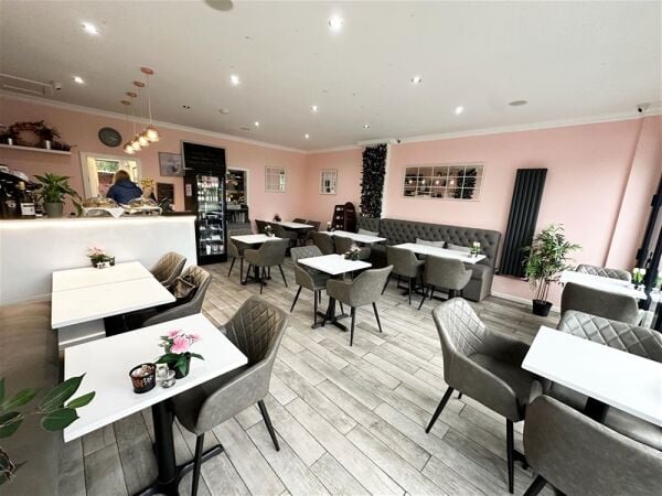 Café in Alderley Edge