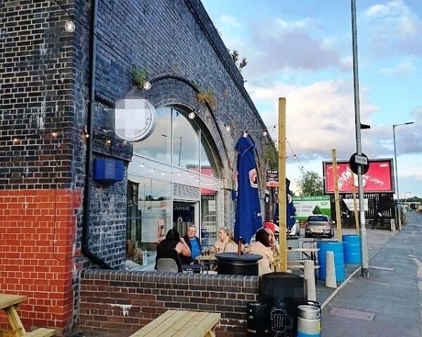 Licenced Bar & Snack Bar Plus Additional Well Fitted Licenced Bar for Sale Photo 2
