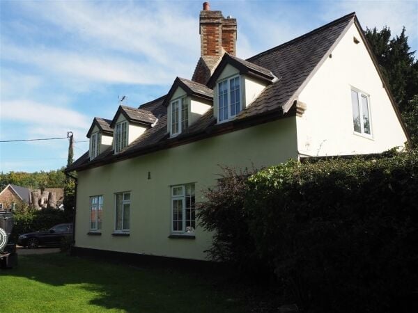 Kennels, Cattery & Equestrian businesses For Sale in Ipswich