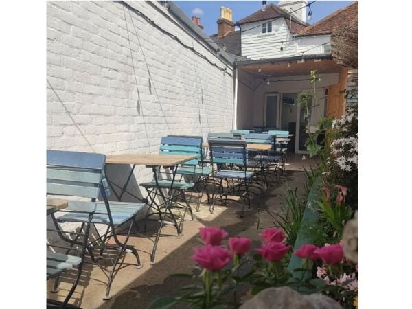 Slice of Success: Profitable Pizzeria in Prime Epsom Location Slice of Success: Profitable Pizzeria in Prime Epsom Location