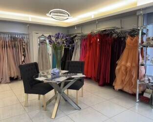 Prom dress boutique in extremely sought after village Prom dress boutique in extremely sought after village