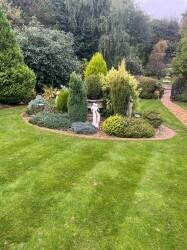 CONFIDENTIAL SALE POPULAR AND PROFITABLE, LAWNCARE BUSINESS NORTHANTS COVERING NORTHAMPTONSHIRE CONFIDENTIAL SALE POPULAR AND PROFITABLE, LAWNCARE BUSINESS NORTHANTS COVERING NORTHAMPTONSHIRE