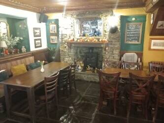 SOUTH WALES - HIGHLY PROFITABLE TRADITIONAL VILLAGE PUB