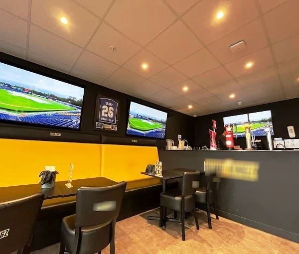 Sports Bar & Restaurant for Sale