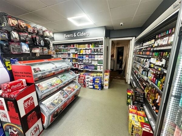 Off-License/Newsagent in Middleton