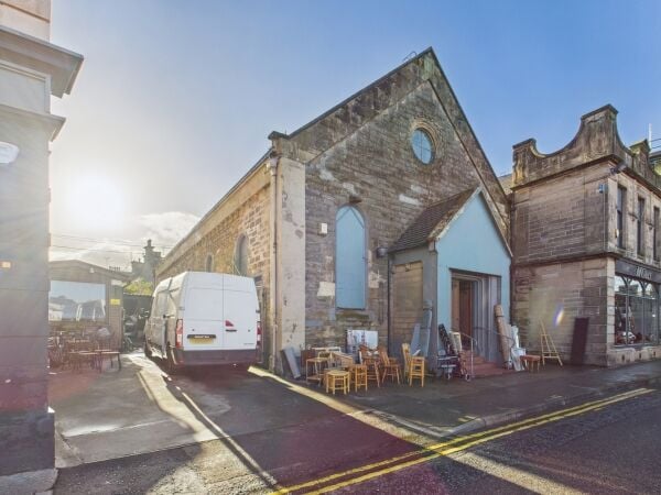 Versatile Commercial Property With Exceptional Space And Potential Versatile Commercial Property With Exceptional Space And Potential