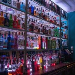 Cocktail bar and restaurant, 120 cover, only cocktail bar in the area serving tapas and pizza