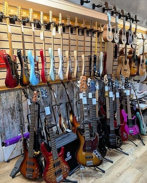 Music & Gift & Hobbies Shop for Sale Music & Gift & Hobbies Shop for Sale