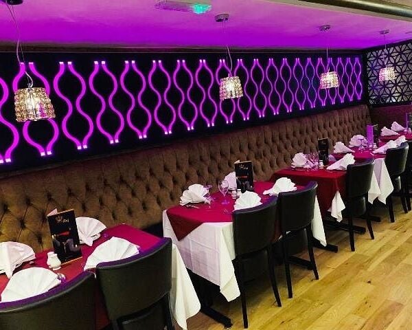 Luxurious Licensed Indian Restaurant for Sale Luxurious Licensed Indian Restaurant for Sale