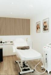 Established Profitable Aesthetic & Laser Clinic &ndash; Manchester | Strong Client Base | Turnkey Opportun
