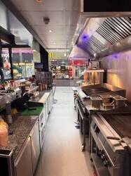 EXCEPTIONALLY FITTED FAST FOOD TAKEAWAY/RESTAURANT LICENCE TO TRADE UNTIL 5AM—FULL A3 EXCEPTIONALLY FITTED FAST FOOD TAKEAWAY/RESTAURANT LICENCE TO TRADE UNTIL 5AM—FULL A3