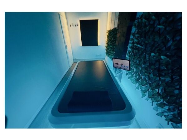 Established Wellness & Recovery Business - Fully Fitted - Kenilworth - £49,995 Established Wellness & Recovery Business - Fully Fitted - Kenilworth - £49,995