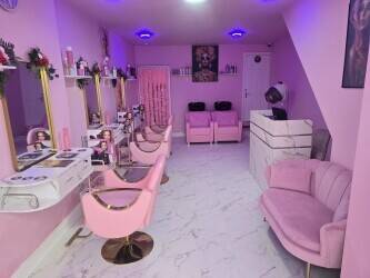 Hair and beauty salon in Birmingham Hair and beauty salon in Birmingham
