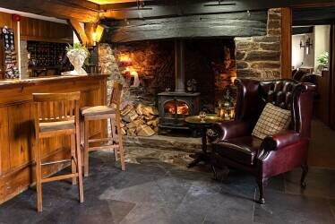 One Of The South West's Finest Country Inns With 10 Ensuite Letting Bedrooms & A Letting Apartment