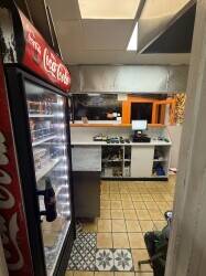Pizza Shop Lease for Sale – Great Location Pizza Shop Lease for Sale – Great Location