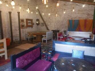 SOUTH WALES – SEVEN BEDROOM HOTEL AT THE HEART OF BUSY TOWN CENTRE WITH SCOPE TO INCREASE BUSINESS A SOUTH WALES – SEVEN BEDROOM HOTEL AT THE HEART OF BUSY TOWN CENTRE WITH SCOPE TO INCREASE BUSINESS A