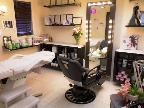 Nails, Hair And Beauty Salon for Sale Nails, Hair And Beauty Salon for Sale
