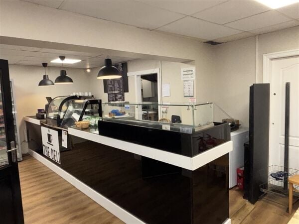 Cafe & Sandwich Bars For Sale in Huddersfield Cafe & Sandwich Bars For Sale in Huddersfield