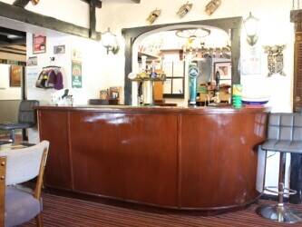 LINCOLNSHIRE - 1.5 ACRE CAMPSITE AND FORMER PUB