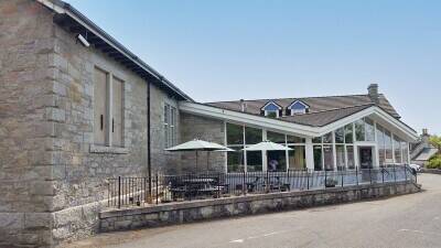Fantastic multi income venue including café, retail space and 4 bed owners accommodation