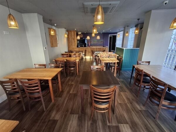 Licenced Trade, Pubs & Clubs For Sale in Castleford