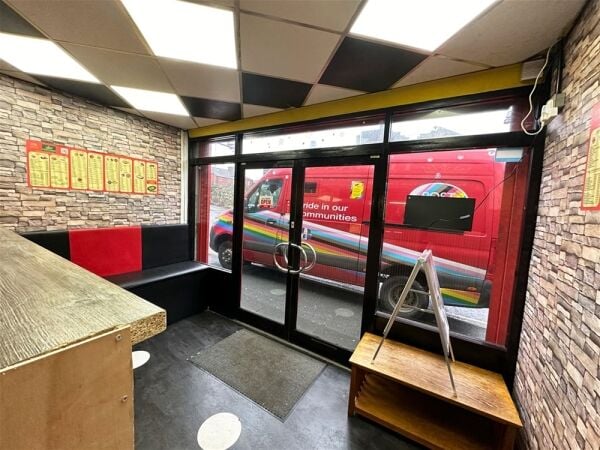 Hot Food Takeaway in Oldham