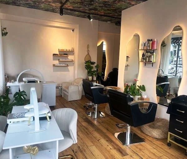 Hair And Nail Salon for Sale Hair And Nail Salon for Sale