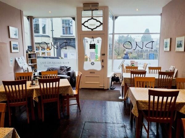 Cafe & Sandwich Bars For Sale in Sedbergh Cafe & Sandwich Bars For Sale in Sedbergh