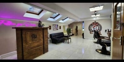 Barber shop with Tattoo & Piercing potential Cardiff Bay 