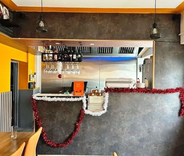 Licensed Indian Restaurant closed for Sale