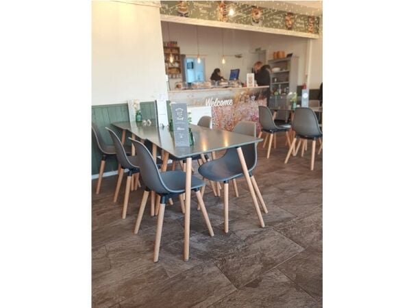 Whisk Yourself Into Cafe Ownership – Dundee