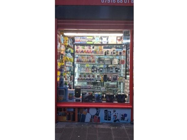 Fresh Start Retail Opportunity – Modern Independent Shop in Hull Fresh Start Retail Opportunity – Modern Independent Shop in Hull