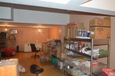 Established Chicken Shop Business Lease for Sale  in South London