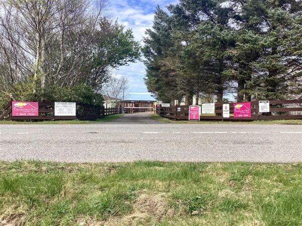 Under Offer: Gruinard Bay Caravan Park and Seabreeze House Photo 2