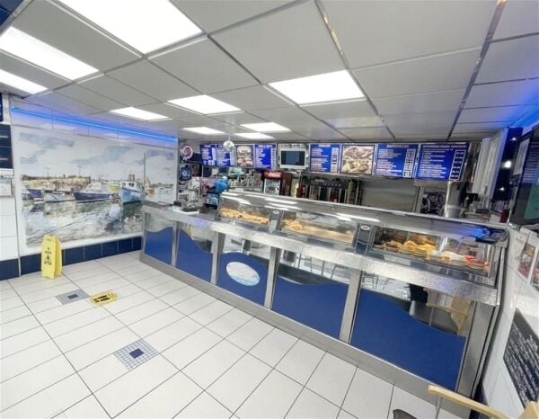 Long-established fish & chip shop with 3-bed flat, Leicester Long-established fish & chip shop with 3-bed flat, Leicester